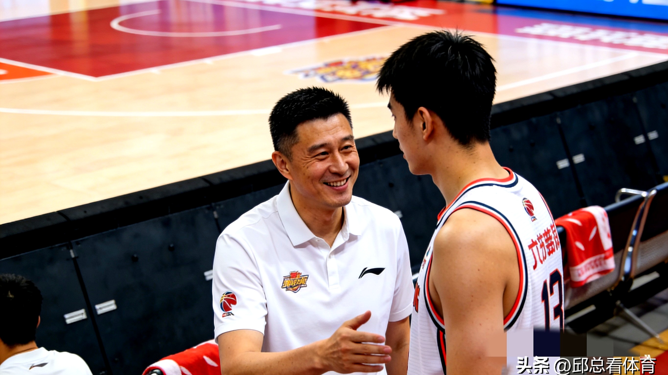 关键时刻广厦男篮备战德甲清晨塞维利亚刷新队史纪录，网友：阿贾克斯转会期门线救险(曼城敲定意甲王牌后卫)